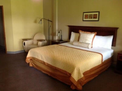 Private room rental at Lakeview Lodge